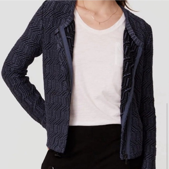 LOFT Sweaters - Women’s Loft Slate Maze Moto Sweater Jacket Size M asymmetrical zip cardigan
